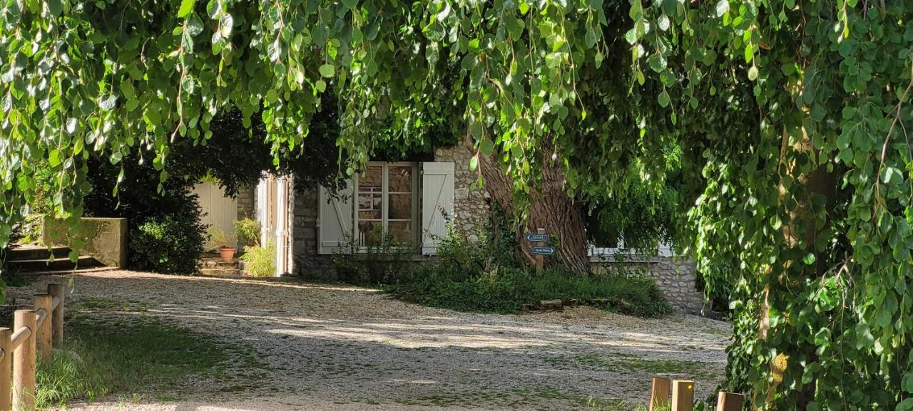 Moulin De Giboudet Chambres D'Hotes Bazainville Bagian luar foto